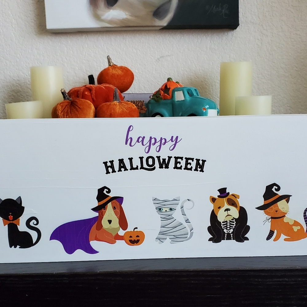 Happy Halloween Dogs & Cats Sign